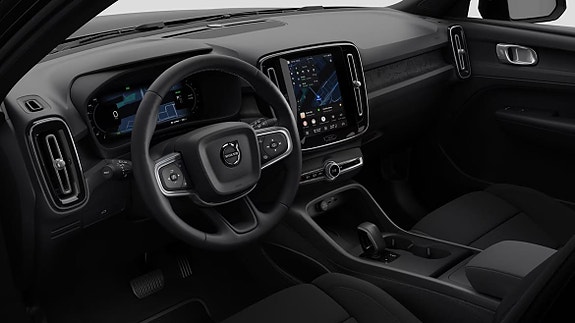 Volvo EX40 12 of 23
