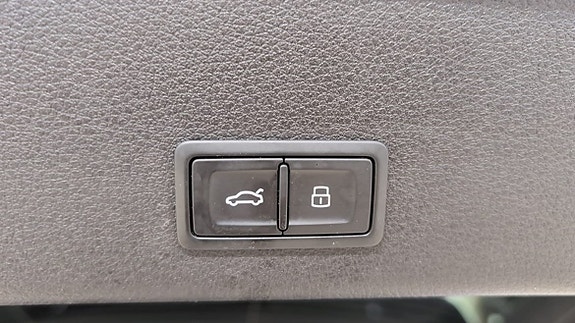 Audi Q8 13 of 14