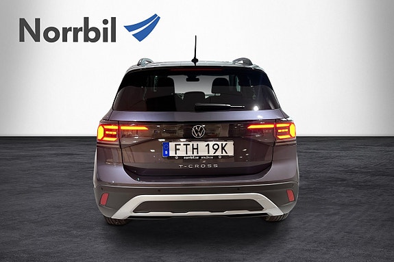 Volkswagen T-Cross 9 of 9