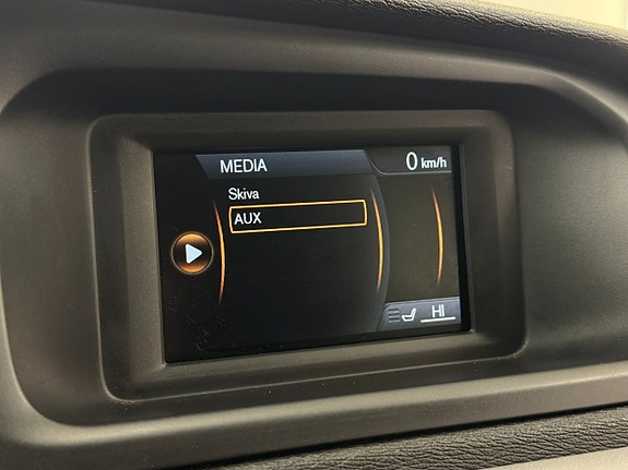 Volvo V40 15 of 15