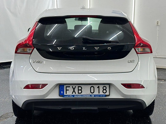Volvo V40 6 of 15