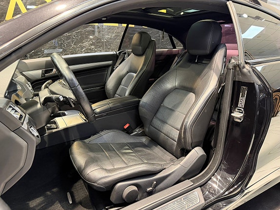 Mercedes-Benz E220 19 of 25