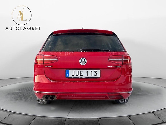 Volkswagen Passat 5 of 5