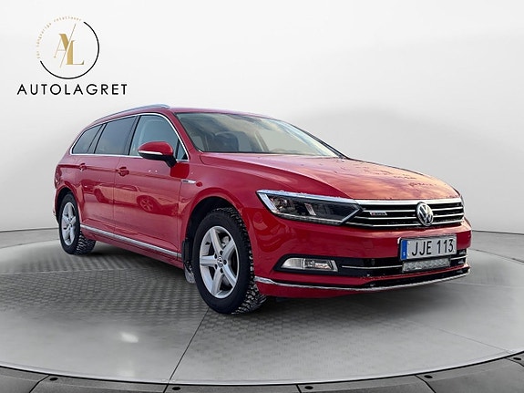 Volkswagen Passat 7 of 12