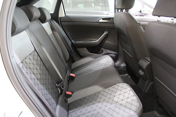 Volkswagen Taigo 9 of 10