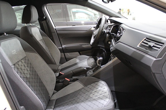 Volkswagen Taigo 7 of 10