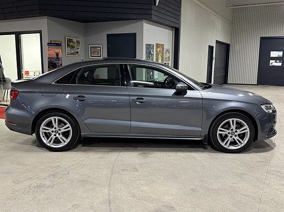 Audi A3 3 of 10
