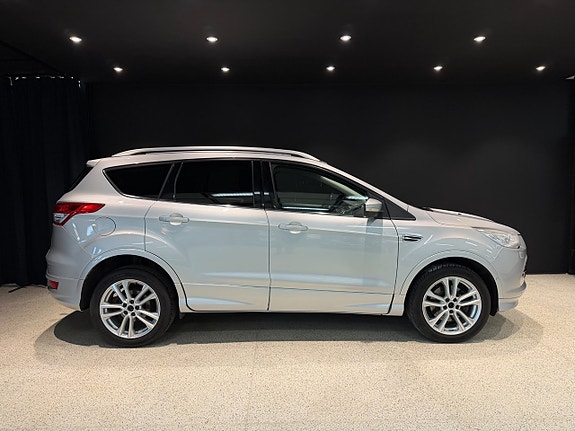 Ford Kuga 6 of 14