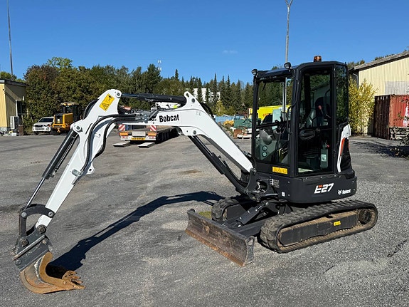 Minigrävare Bobcat E27