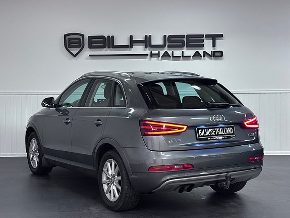 Audi Q3 9 of 27