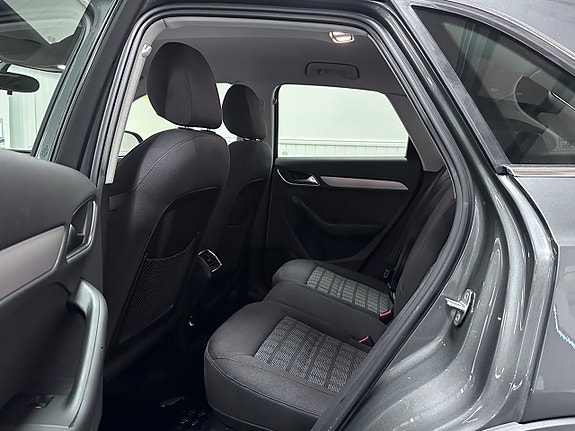Audi Q3 17 of 27