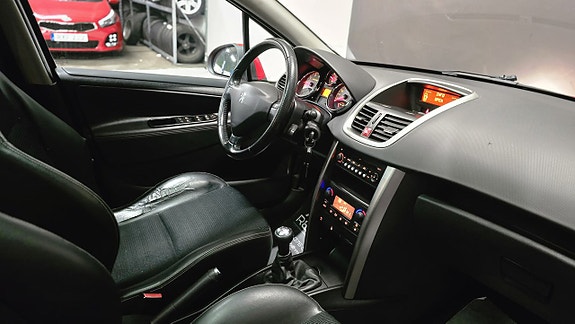 Peugeot 207 11 of 26