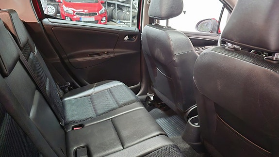 Peugeot 207 14 of 26