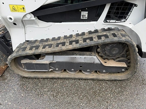 Kompaktlastare BOBCAT T590 6 of 10