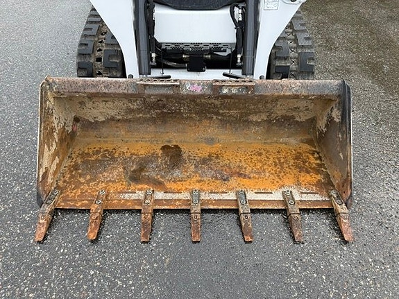 Kompaktlastare BOBCAT T590 8 of 10