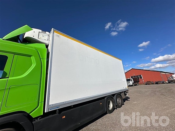 Lastbilsskåp Aggregat & Bakgavellift