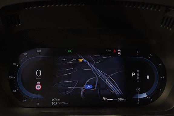 Volvo XC60 14 of 27