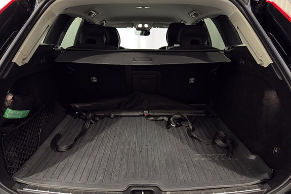 Volvo XC60 7 of 27