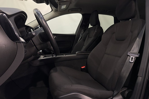 Volvo XC60 9 of 27