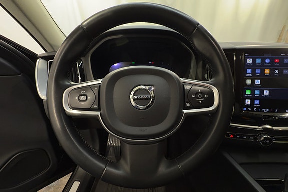 Volvo XC60 12 of 27