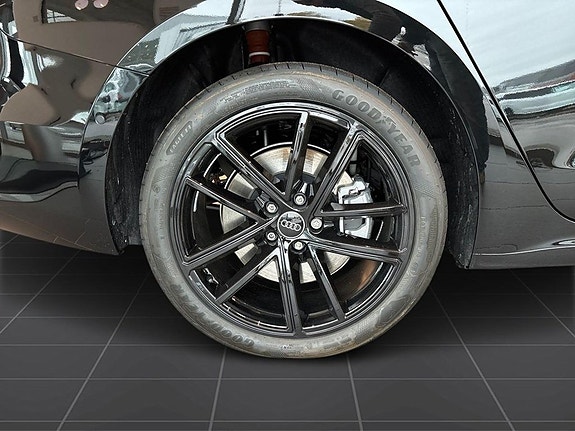 Audi A5 7 of 11