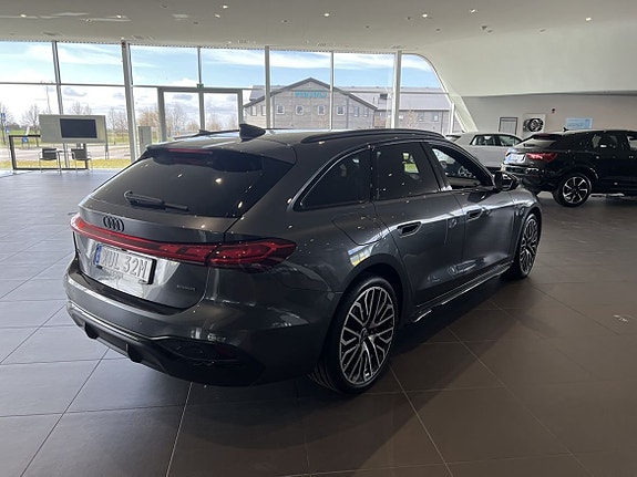 Audi A5 2 of 5
