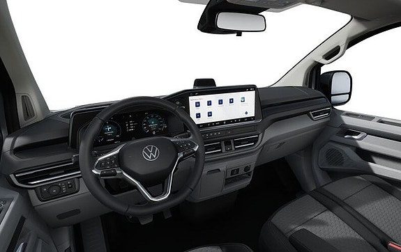 Volkswagen Caravelle 8 of 9