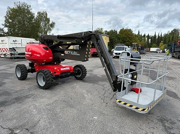 Manitou 160 Vikbomslift – 16 m – 4x4 – Nybesiktigad – 2016 4 of 9
