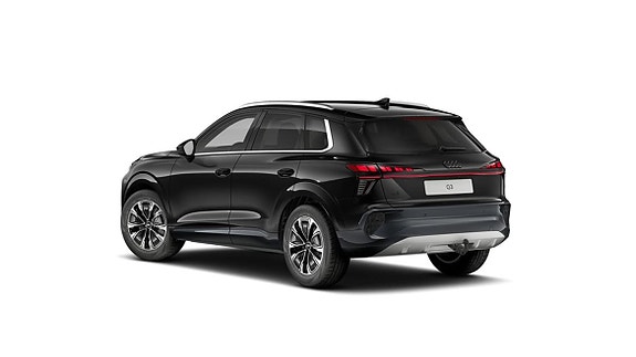 Audi Q3 4 of 5