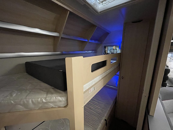 Hobby 560 KMFE De Luxe Edition Alde 13 of 16