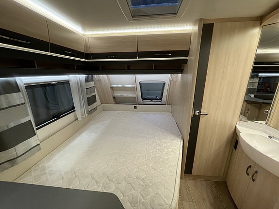 Hobby 560 KMFE De Luxe Edition Alde 5 of 16