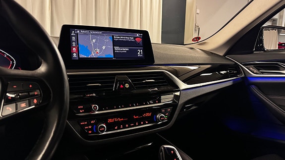BMW 520d 18 of 25