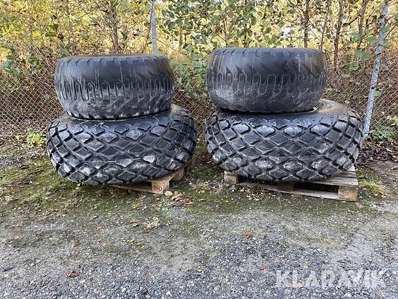 Gräsdäck 23,1-26  550/60-22,5 på fälg