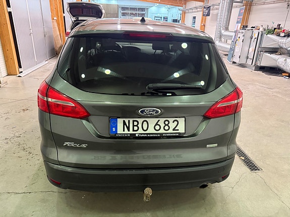 Ford Focus 13 of 15