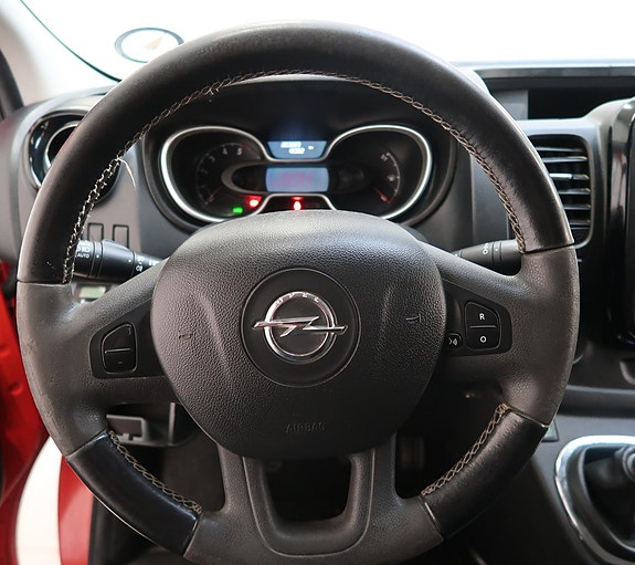 Opel Vivaro 7 of 21
