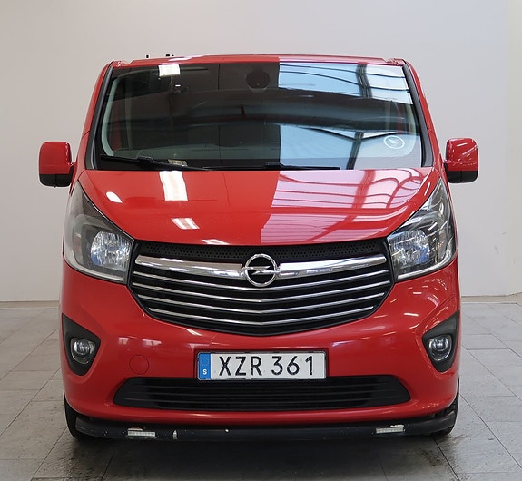 Opel Vivaro 2 of 5