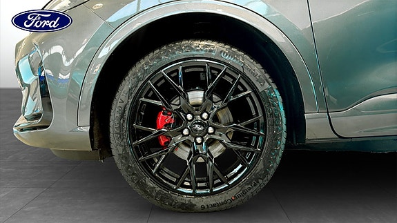 Ford Kuga 9 of 24