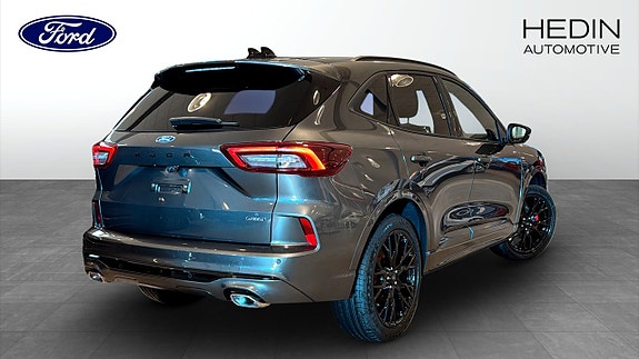 Ford Kuga 2 of 24