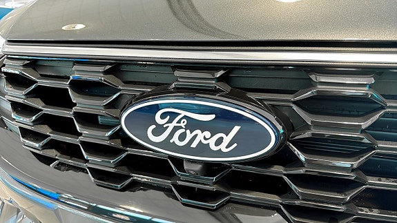 Ford Kuga 16 of 24