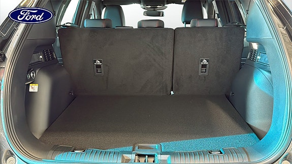 Ford Kuga 10 of 24