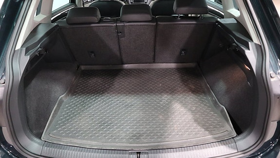 Volkswagen Tiguan 17 of 19