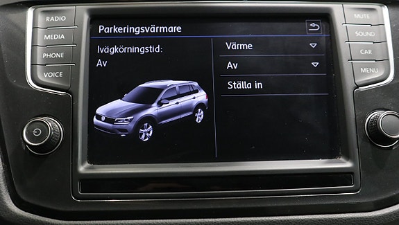 Volkswagen Tiguan 12 of 19