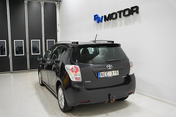 Toyota Verso 4 of 5