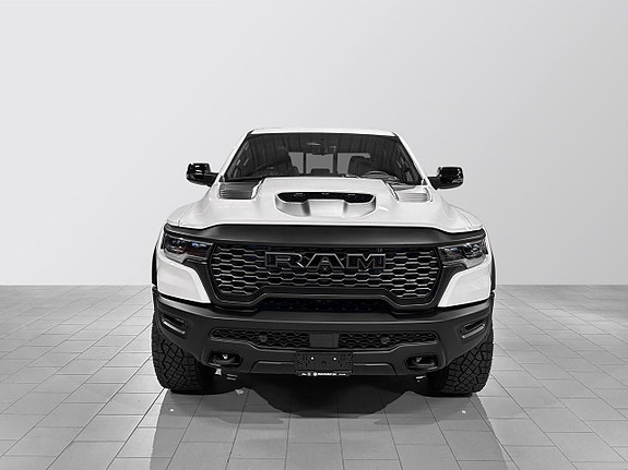 Dodge RAM 1500 10 of 30