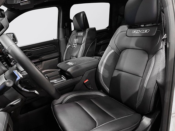Dodge RAM 1500 23 of 30