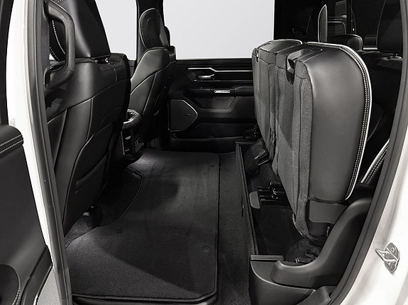 Dodge RAM 1500 19 of 25