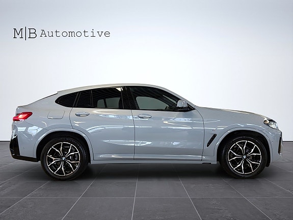 BMW X4 7 of 16