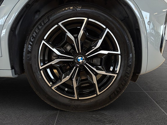 BMW X4 16 of 16