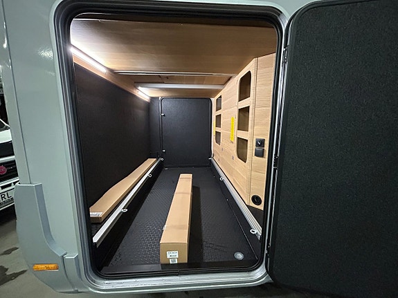 Adria Matrix 670 SL 60 Y /B-körkort/Taksäng/Automat/5 bältad 27 of 27