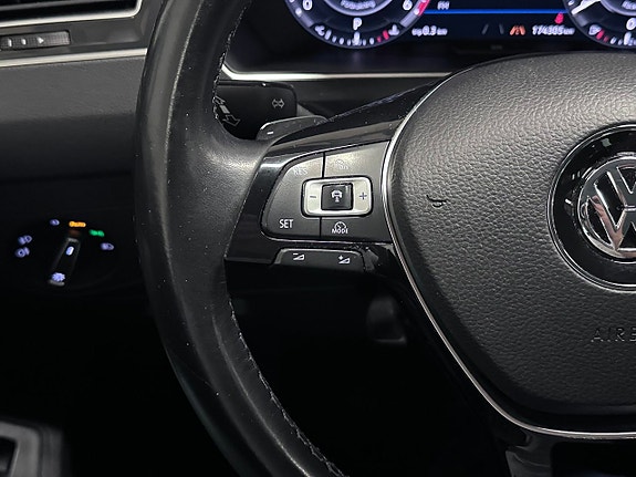 Volkswagen Tiguan 21 of 26